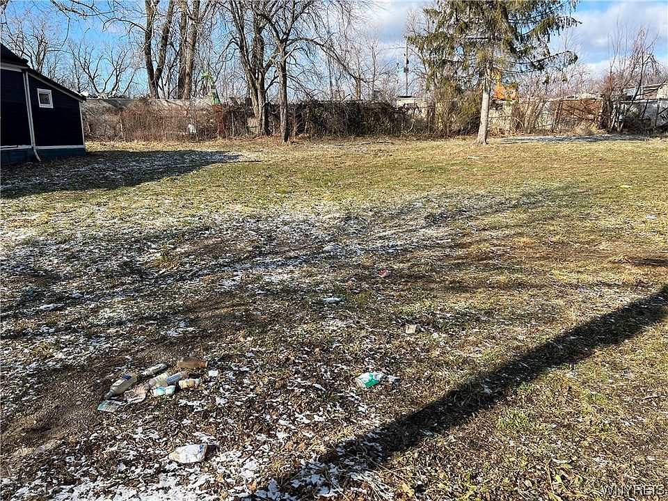1st image of 80 May St #18