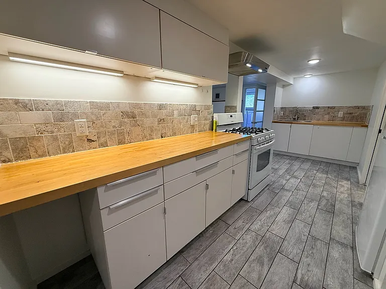 604 Spencer Rd #2 — Photo 11