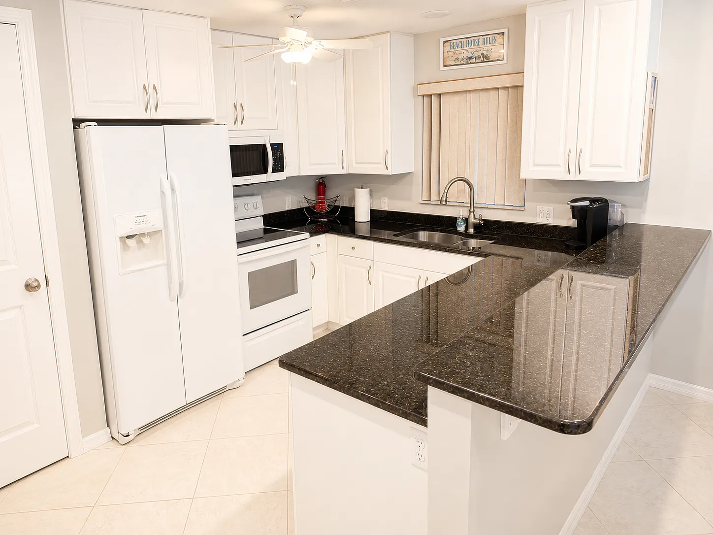 3 bed, 1355 sqft, $3,450 — Photo 3