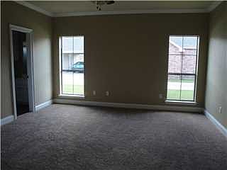 5th image of 206 S Mandy Ave