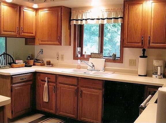 3rd image of 29565 County Road 481
