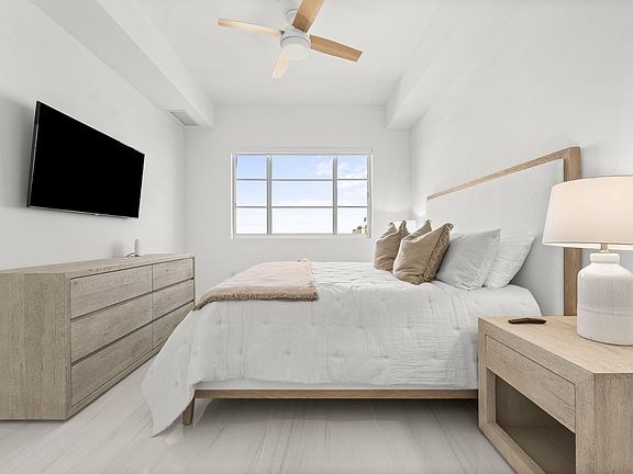 5th image of 155 E Boca Raton Road #919