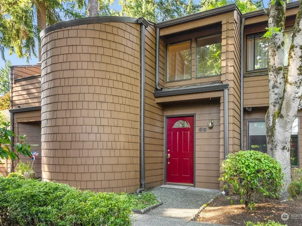 11416 NE 128th St 65, Kirkland, WA 98034