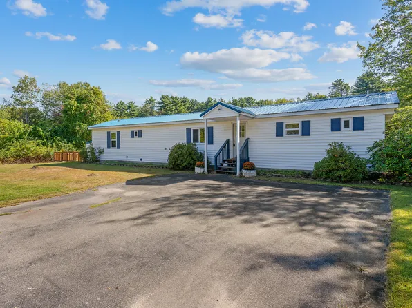 3 Bickford Drive, Topsham, ME 04086