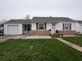 2200 Reynolds Ave SW, Cedar Rapids, IA 52404