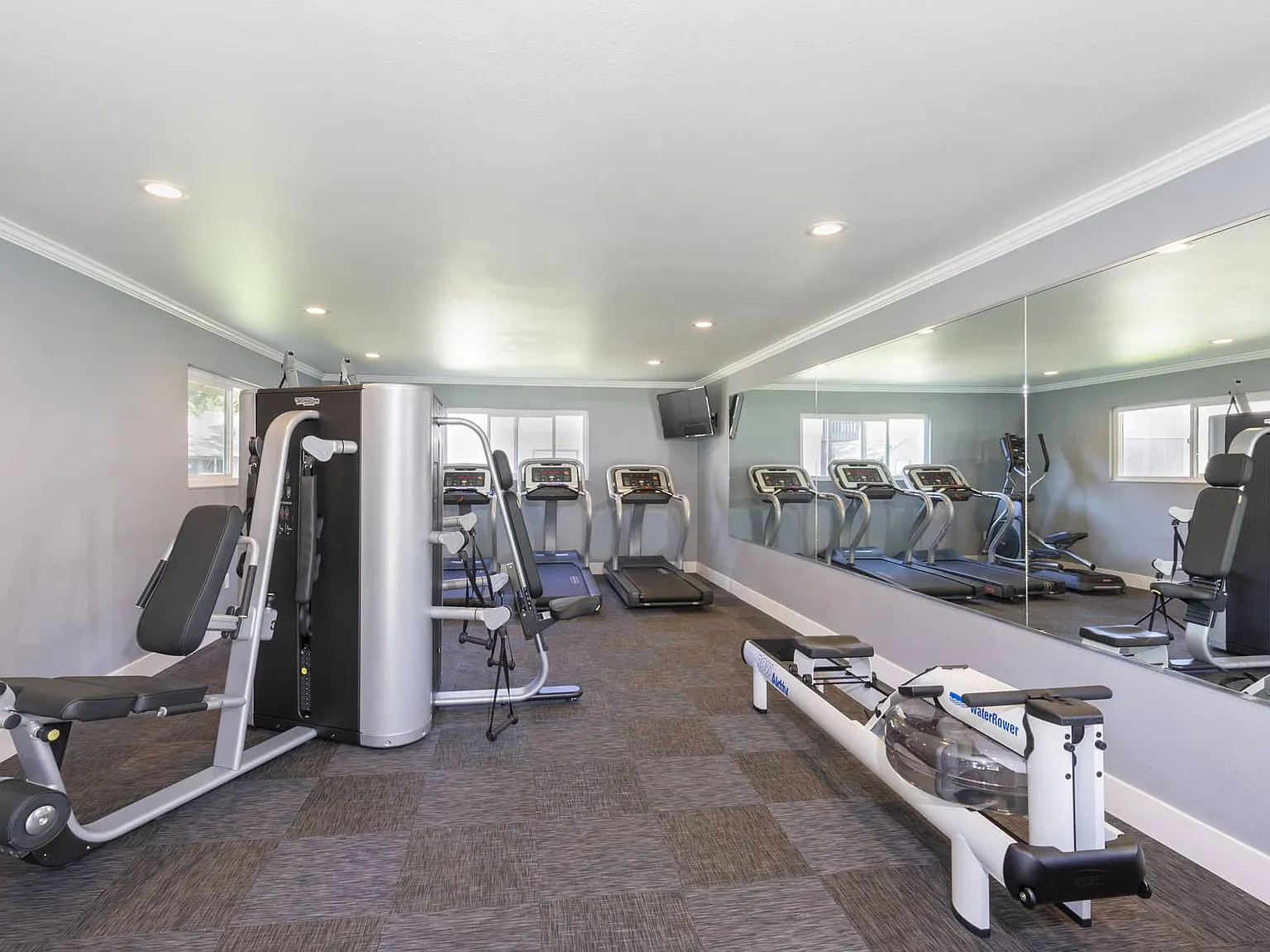 Pointe at Northridge — Photo 4