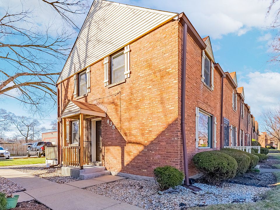 1st image of 438 East Ave