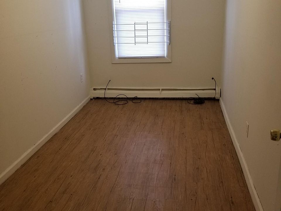 1st image of 149 Camden St APT 1B