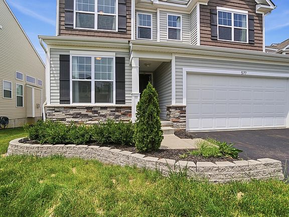 4th image of 577 Carnaval Creek Dr