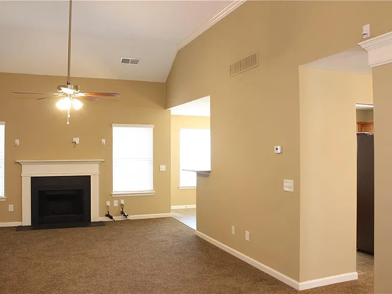 6547 Boulder Crest Ct — Photo 13