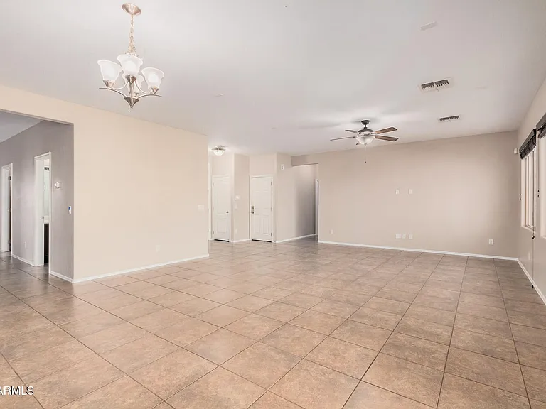 5710 W Pecan Rd — Photo 6