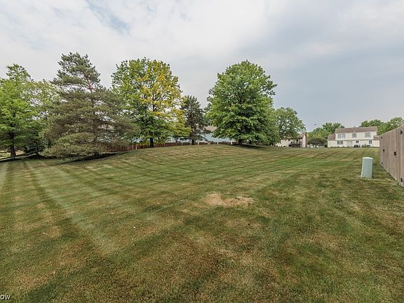 4th image of 1071 Sunhaven Dr