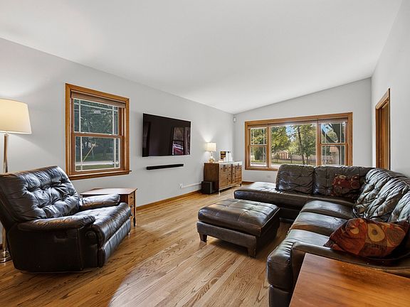 2nd image of 1004 61st St
