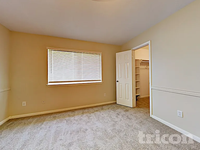 20103 Bambiwoods Dr — Photo 7