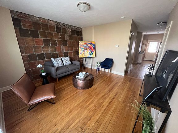 2nd image of 102 N 34th St #7-A600