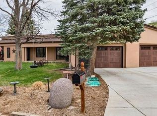 1520 Whippoorwill Dr, Lakewood, CO 80215