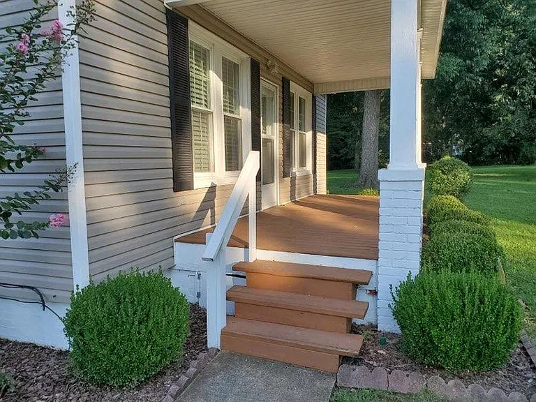 105 Hillcrest St — Photo 26