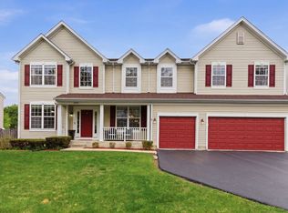 2546 W Autumn Dr, Round Lake, IL 60073