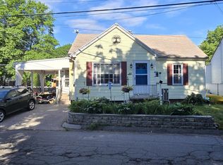 62 Oak St, Biddeford, ME 04005
