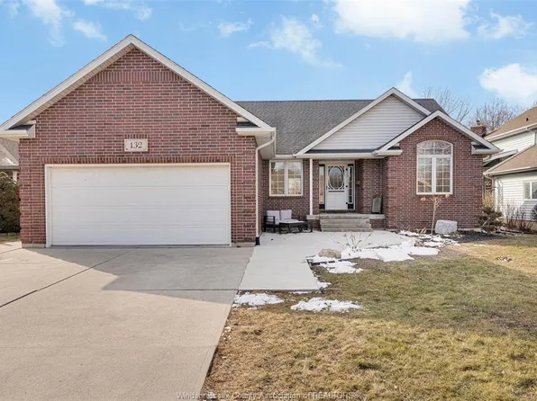 132 Prince Albert St N, Kingsville, ON N9Y 1J7