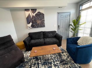 335 S Leavitt St #2, Chicago, IL 60612
