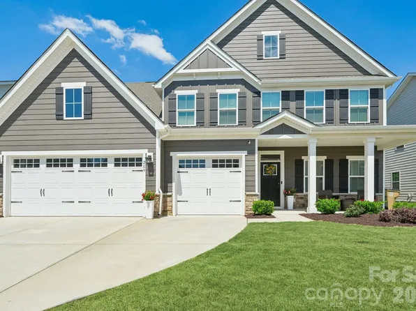 209 Autumn Sage Dr, Indian Trail, NC 28079