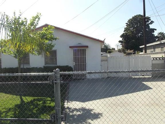 5th image of 1132 S San Antonio Ave