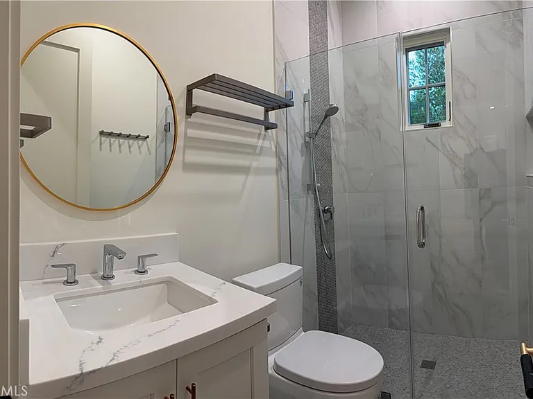 53 W Wistaria Ave #53 — Photo 9