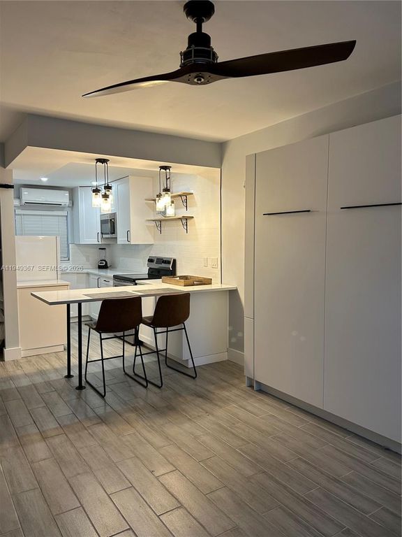 2508 Bay Dr APT 12, photo 9