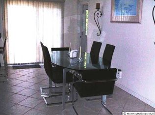 1633 6th Ave, Toms River, NJ 08757