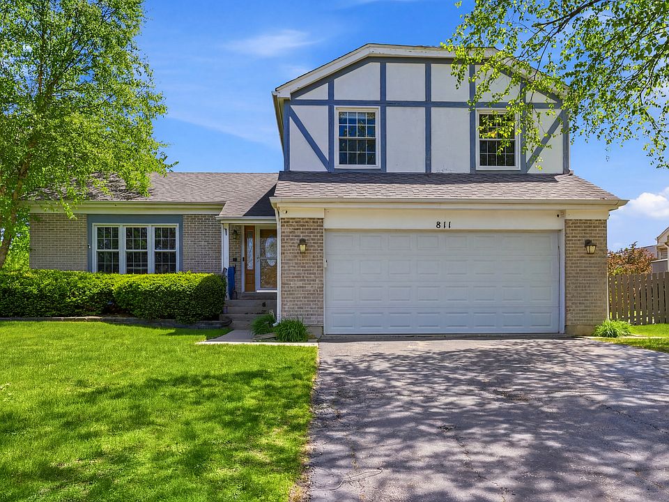 1st image of 811 Westbury Dr