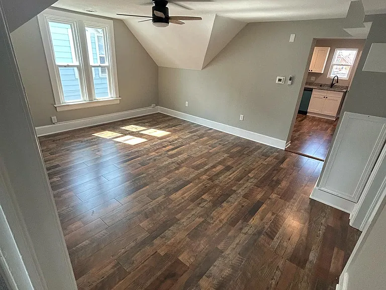 1628 Erie St #2 — Photo 4