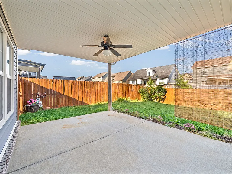 3753 Windmill Dr — Photo 27
