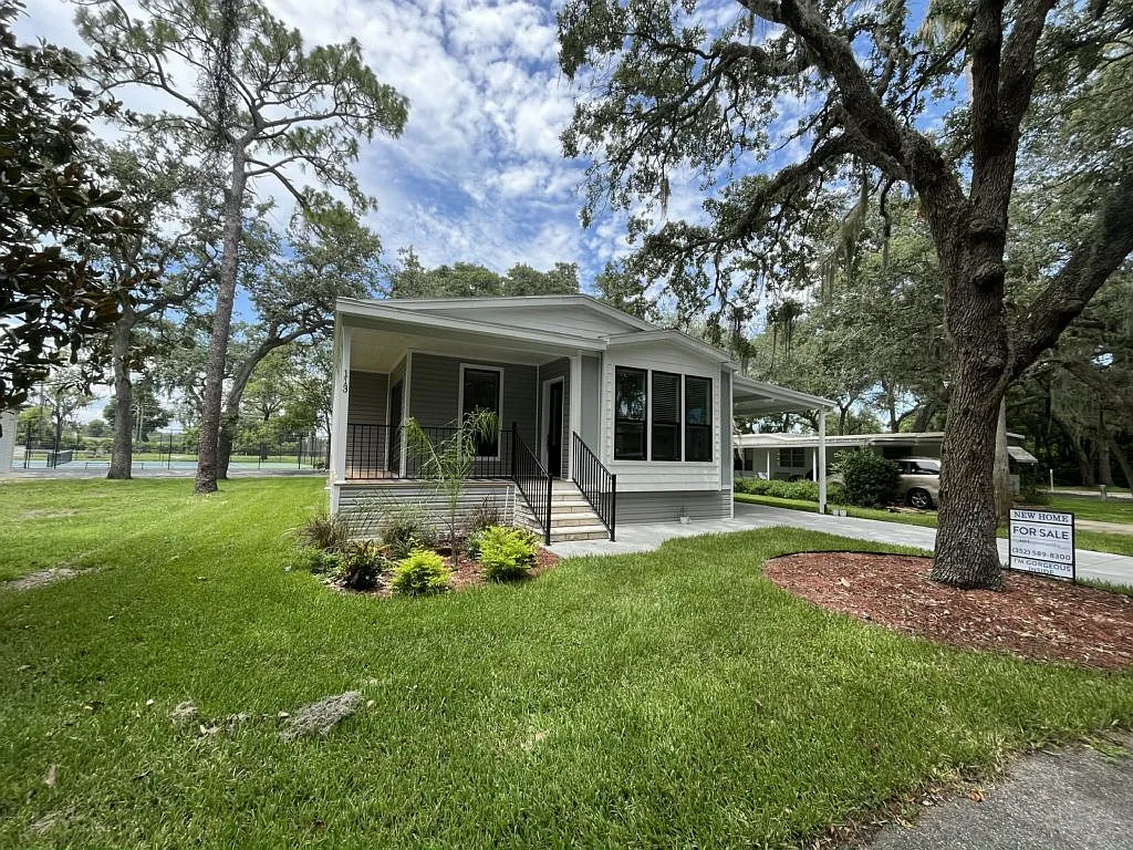 3 bed, 2.0 bath, 1460 sqft, $1,699 — Photo 2