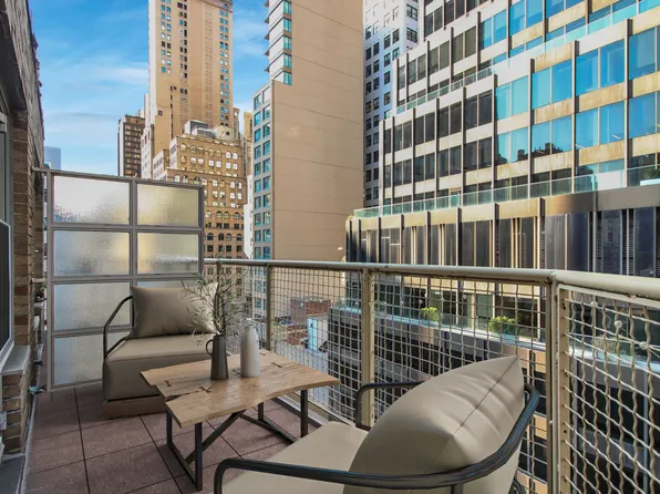 80 Park Avenue 12F image 3 of 9