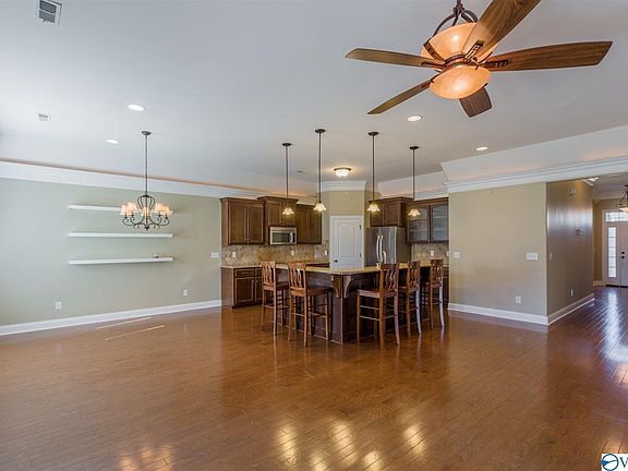 4th image of 107 Woodvale Dr