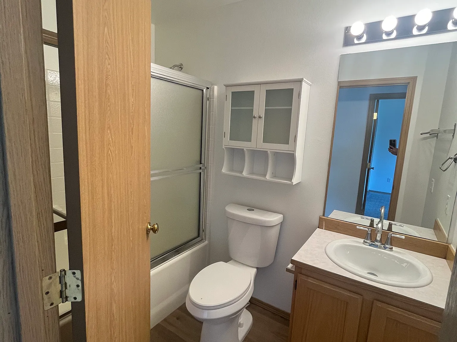3 bed, 2.5 bath, 1334 sqft, $2,900 — Photo 2