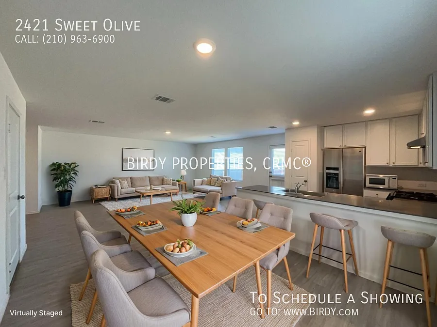 "Charming 4-Bedroom Home with Spacious Layout in New Braunfels, TX - A Must-See Rental Property!" — Photo 3