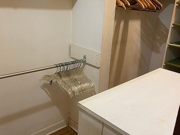 Other half of walk-in closer