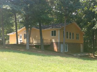 300 Gatewood Ln, Matthews, NC 28104