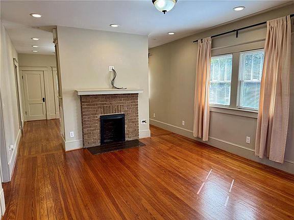 3rd image of 2482 Maple St