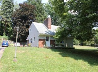 11852 Oakmont Dr, Conneaut Lake, PA 16316