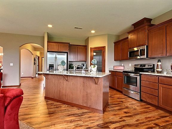 4th image of 202 Ames St NE Lot 36