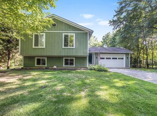 15886 Fillmore St, West Olive, MI 49460
