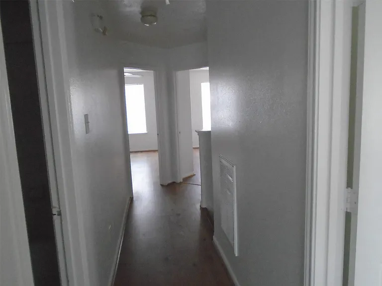 7131 Sedona Ct — Photo 5