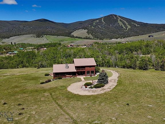 2nd image of 1105 Clark Creek Rd