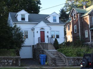 44 Marion Ave, Waterbury, CT 06708