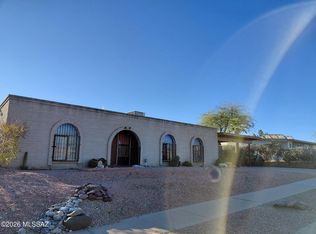 430 N Gollob Rd, Tucson, AZ 85710