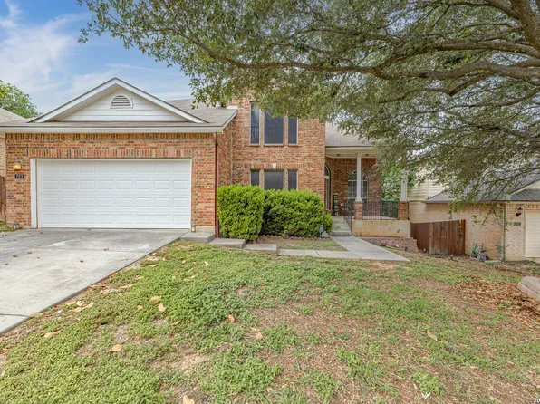 723 Point Creek, San Antonio, TX 78253