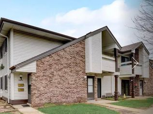 10804 W Donna Dr, Milwaukee, WI 53224